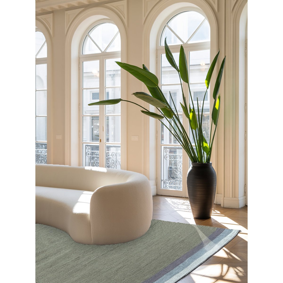 Tapis en coton recyclé tissé à la main FADO vert naturel, AFK LIVING