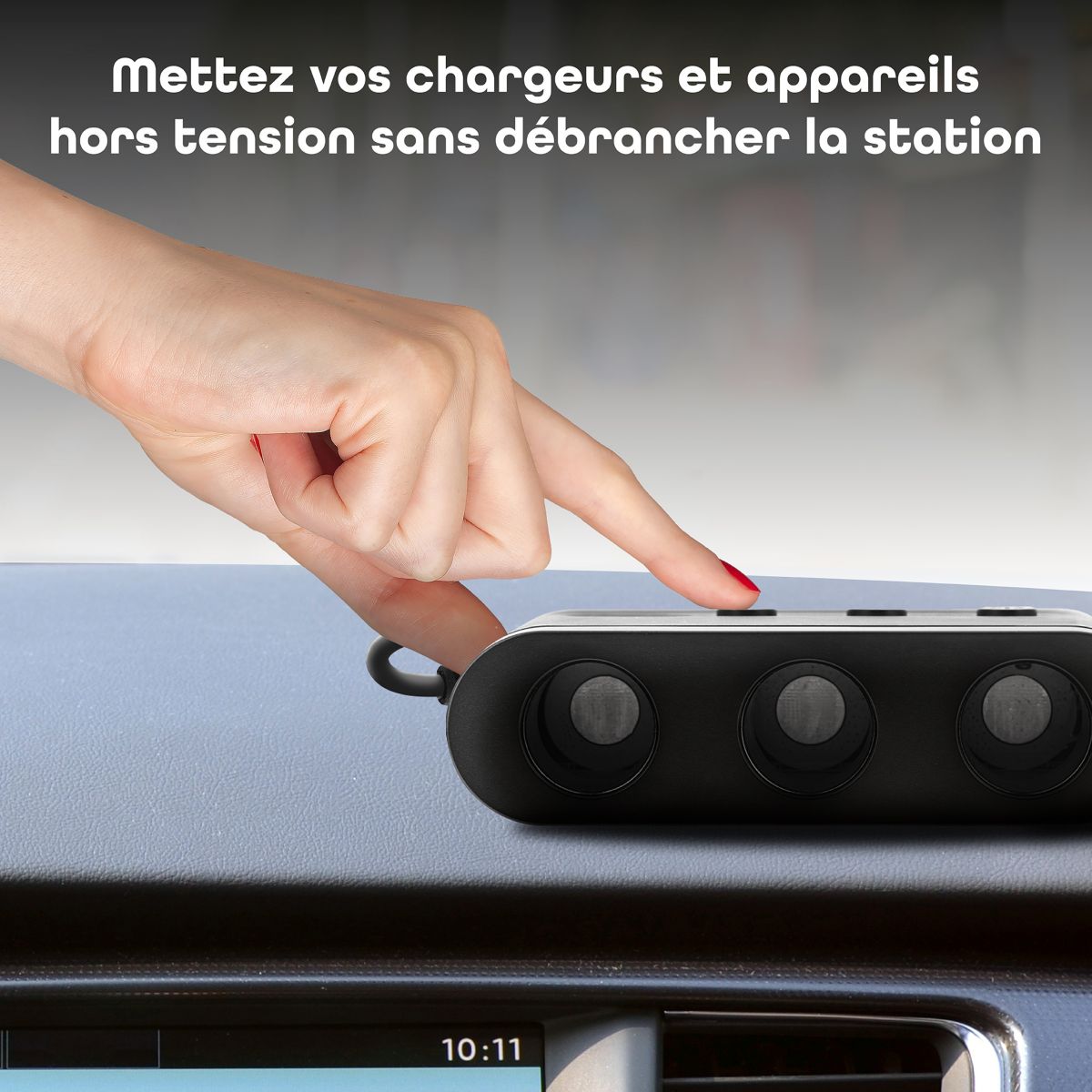 Chargeur allume cigare Station de charge 65W 7 en 1 USB-C noir couleur unique, TNB