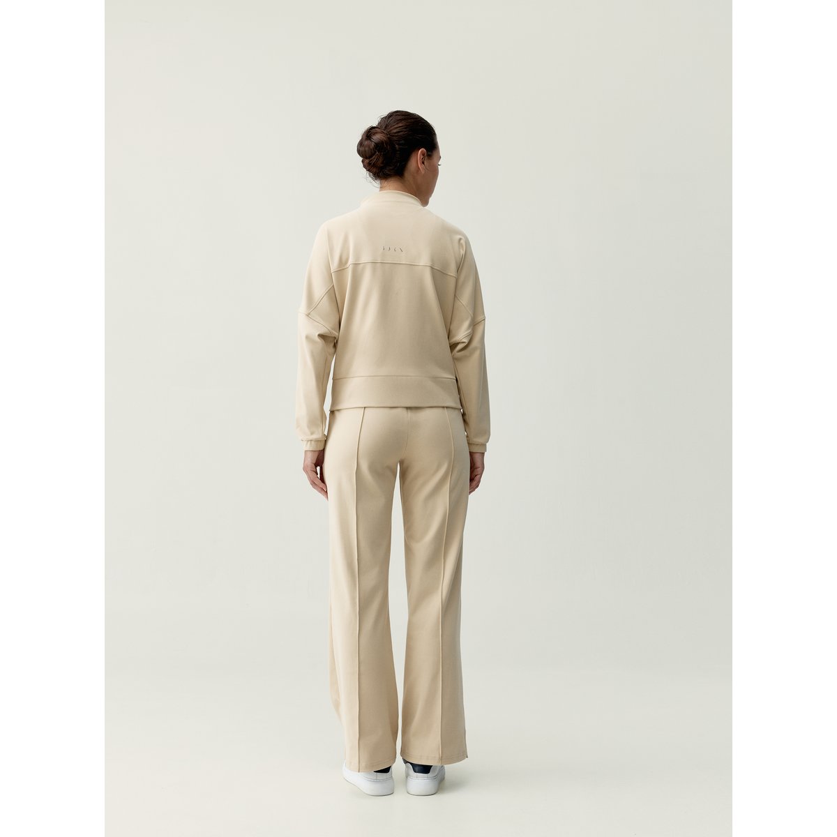 Veste de sport femme Leila Avec poches fermeture éclair beige naturel, BORN