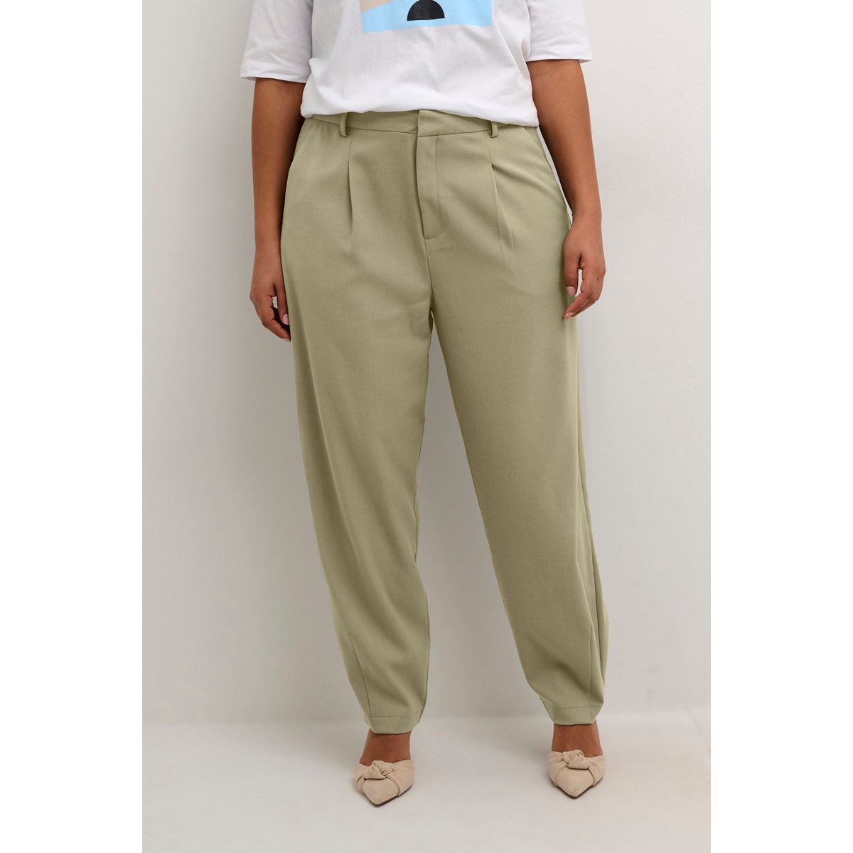 Pantalon de costume vert vetiver, KAFFE CURVE