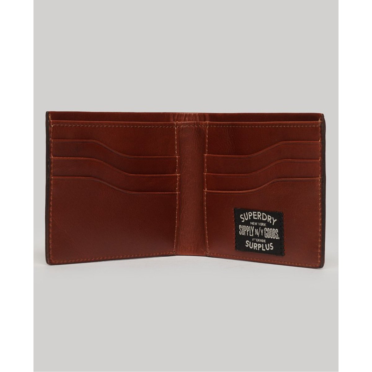 Portefeuille en cuir dans sa boîte marron cognac, SUPERDRY