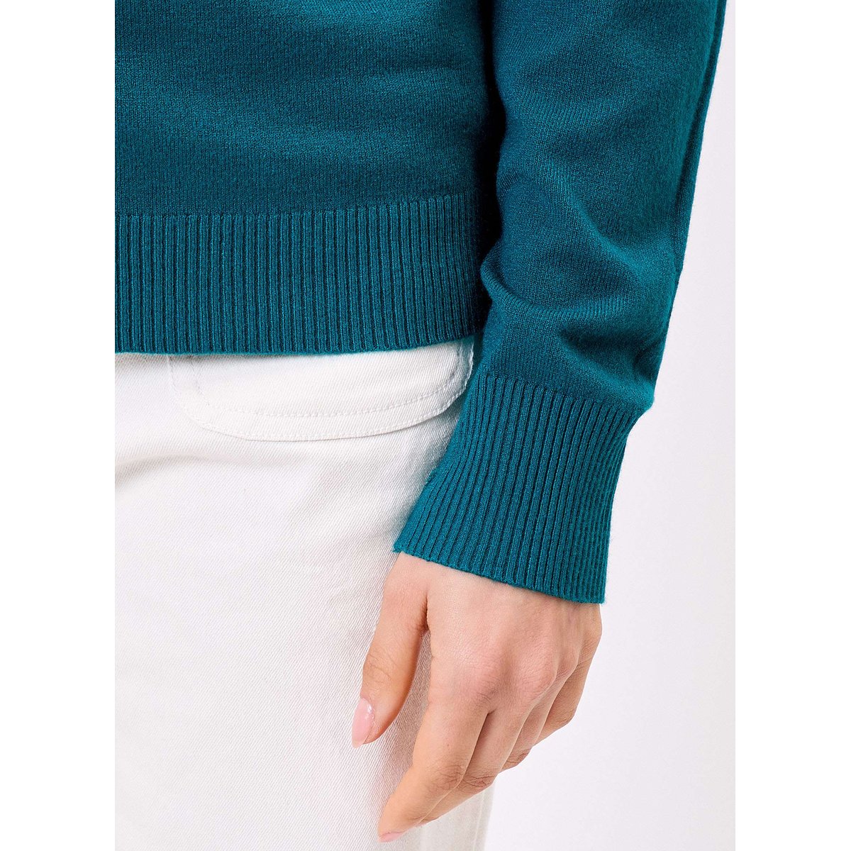 Pull maille col V femme HAYA bleu océan, LA FIANCÉE