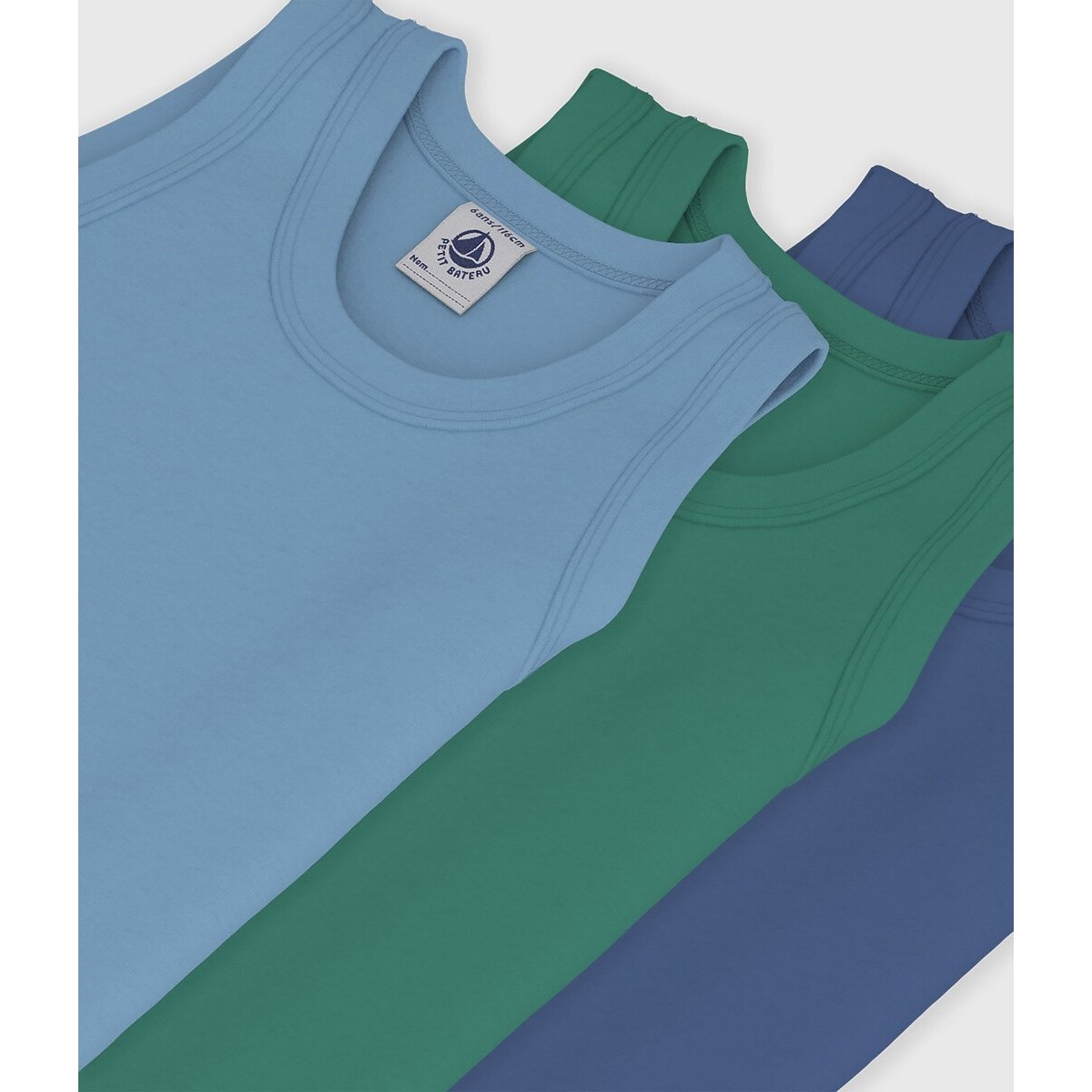 Set di 3 canottiere da bambino in cotone tinta unita blu + verde, PETIT BATEAU