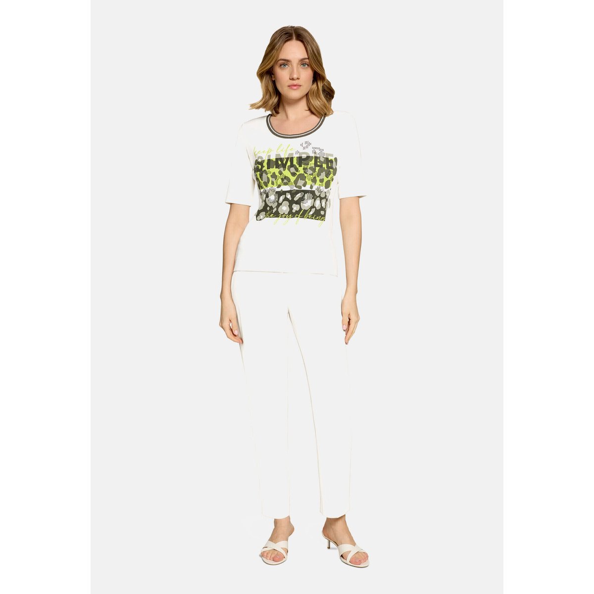 T-shirt basique de texture côtelée patch cream/green, BETTY BARCLAY