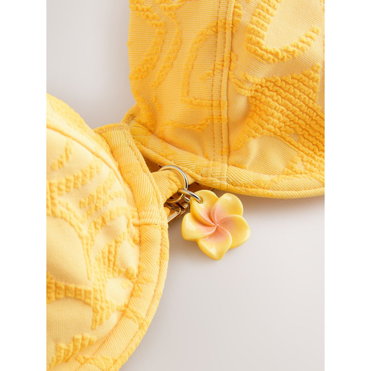 Haut de bikini à armatures non rembourré jacquard floral jaune, NEXT