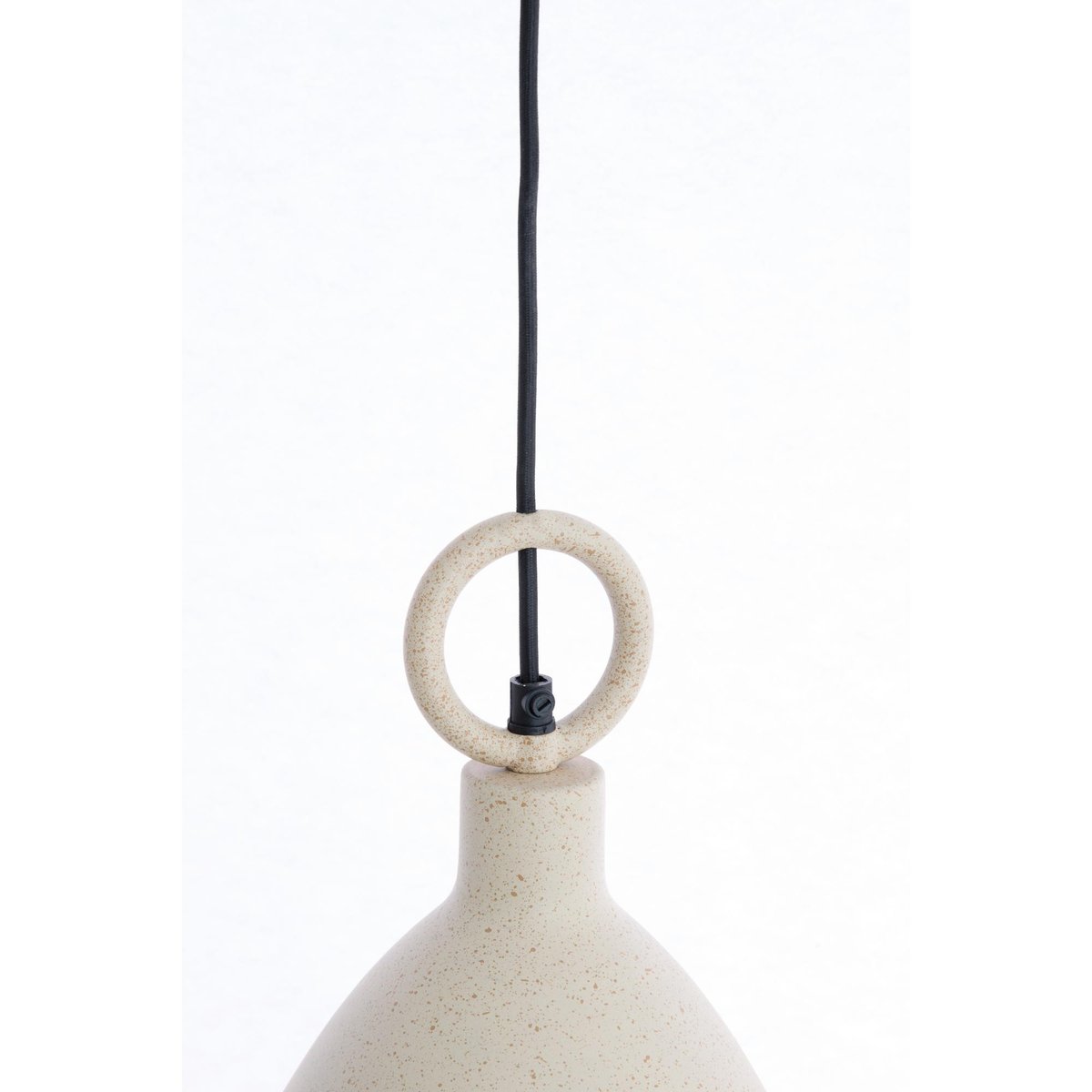 Lampe Suspendue Métal RISARI sable, LIGHT & LIVING 