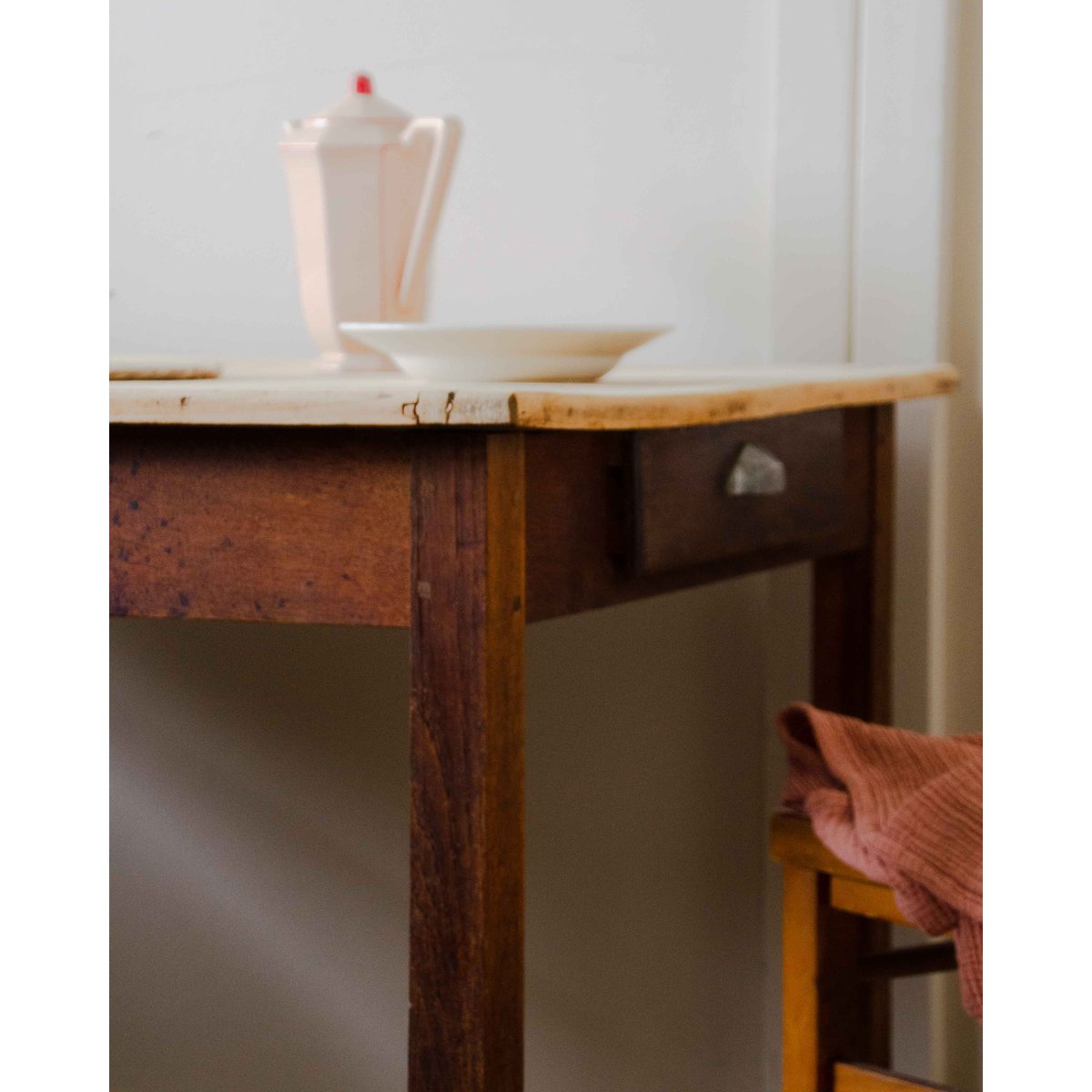 Table à manger de ferme Romy N°1412 - Bon état beige, DEBONGOUT
