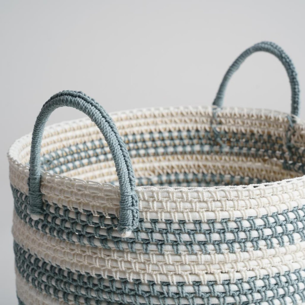 Panier de rangement en corde gris et écru M GUAPA gris, WANDA COLLECTION