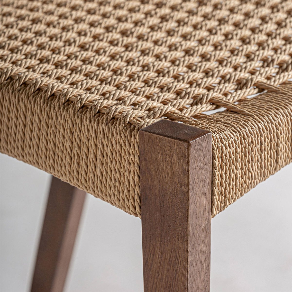 Lot de 2 chaises coloniales en chêne bois brun et fibre naturelle, RECOLLECTION