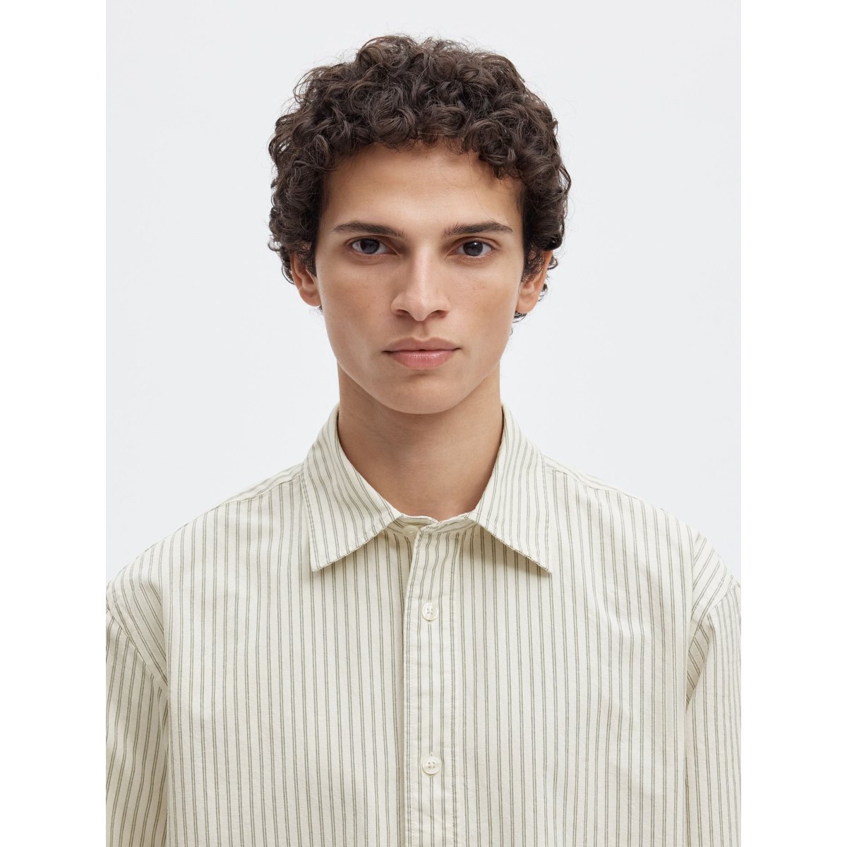Surchemise gris - pure cashmere1, SELECTED