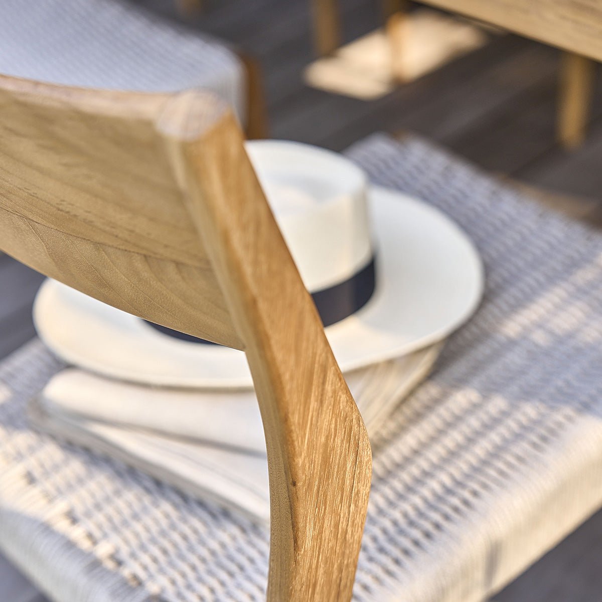 Lot de 2 chaises de jardin en teck massif et cordage LIVIE beige, BERAH GETAH