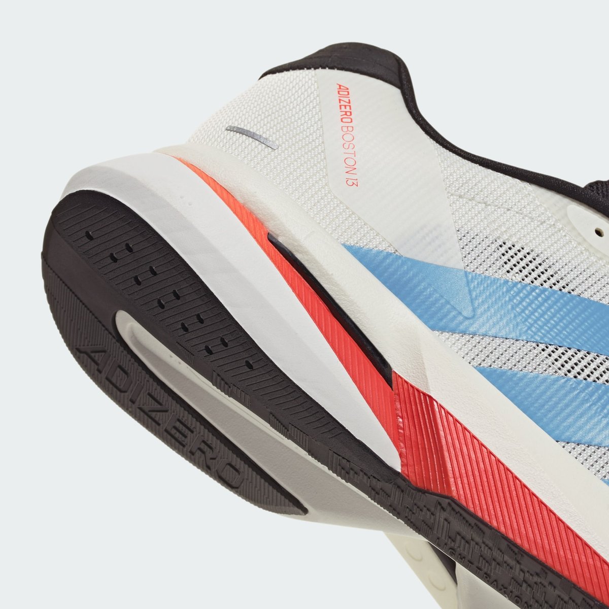Chaussure De Running Adizero Boston 13 Chaussure De Running Adizero Boston 13 off white / light blue / gold metallic, adidas Performance