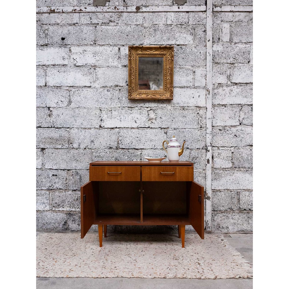Très mignonne commode Olga N°1050 - Bon état marron, DEBONGOUT