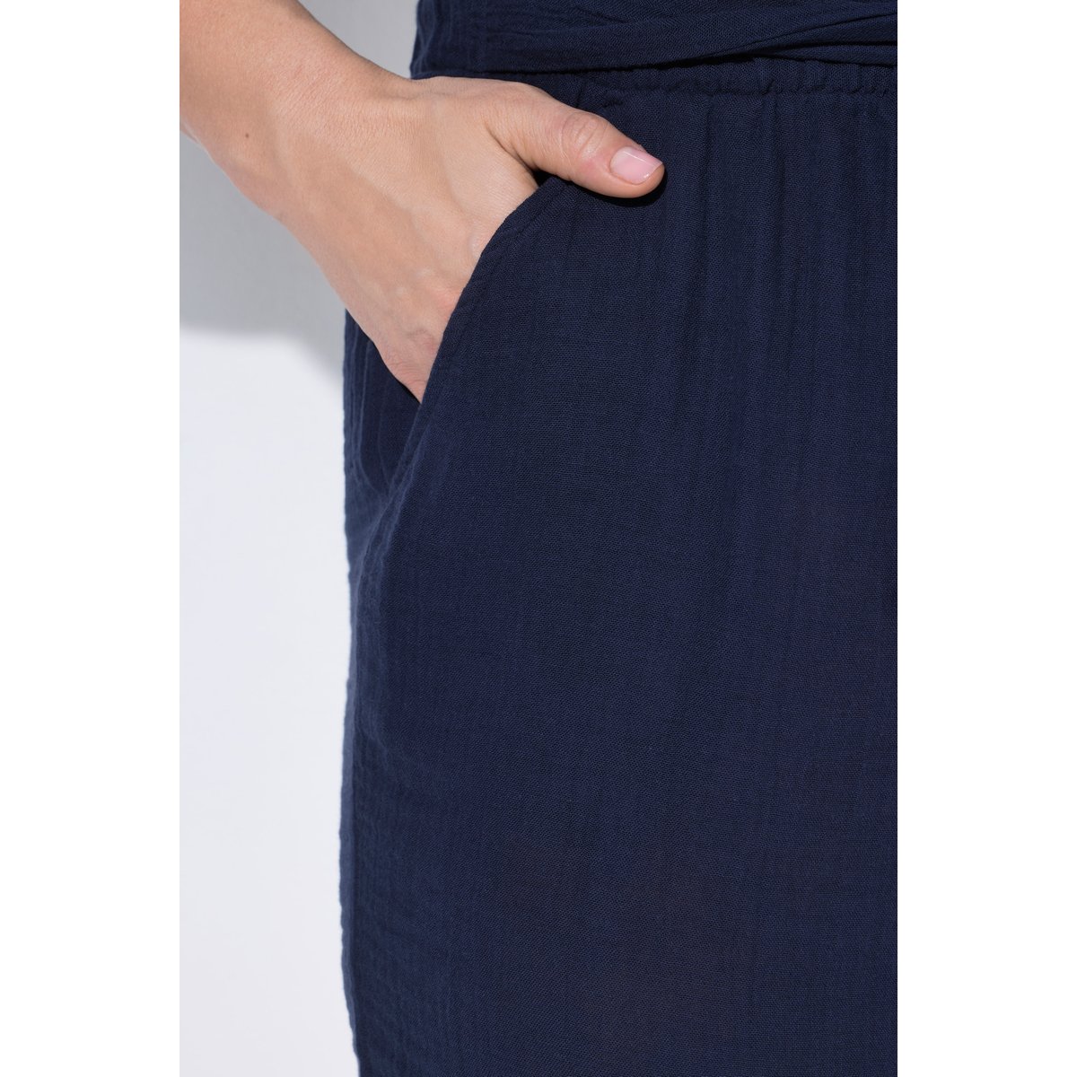 Pantalon en mousseline de coton bio marine, ULLA POPKEN