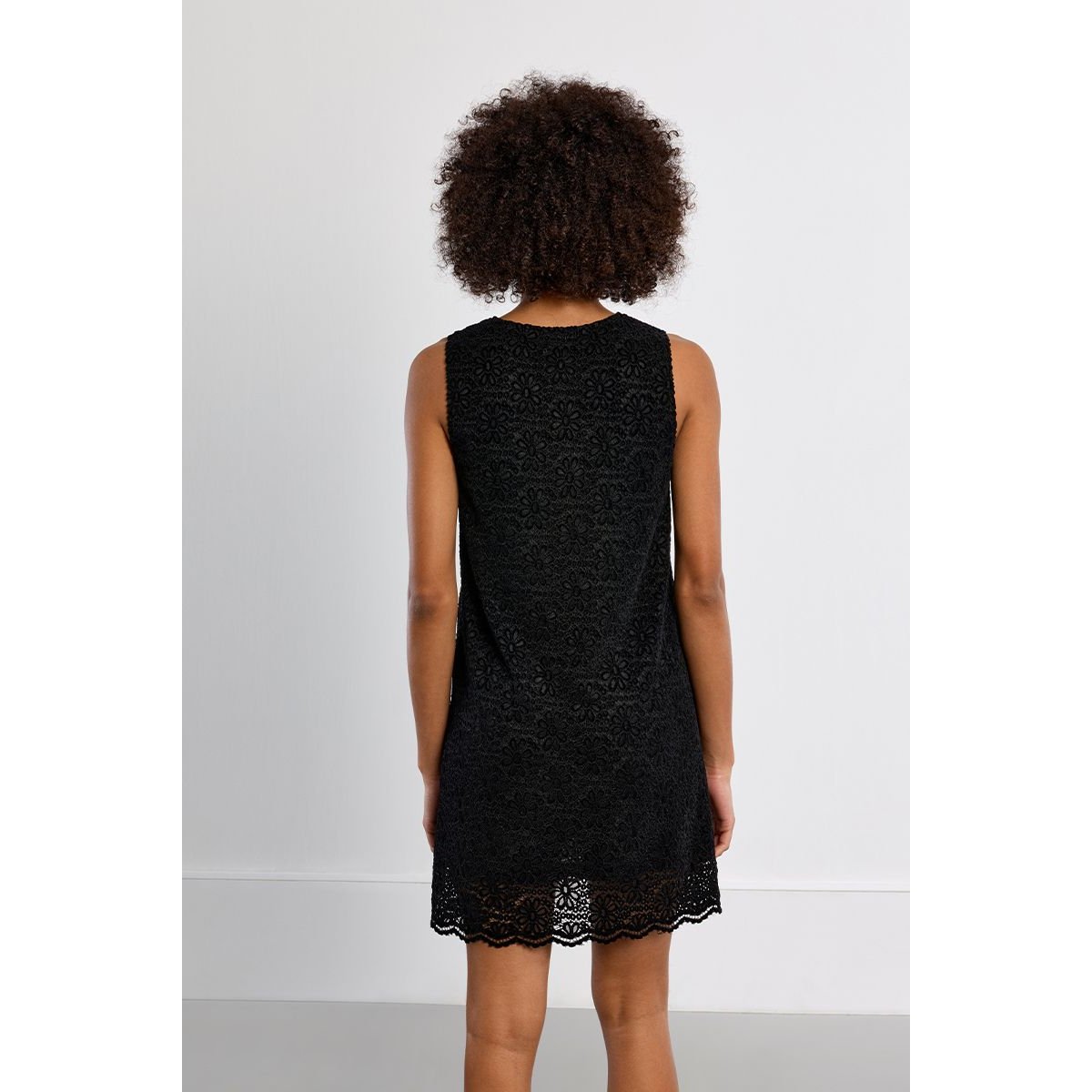 Robe mini en velours, brodée noir, LILI SIDONIO
