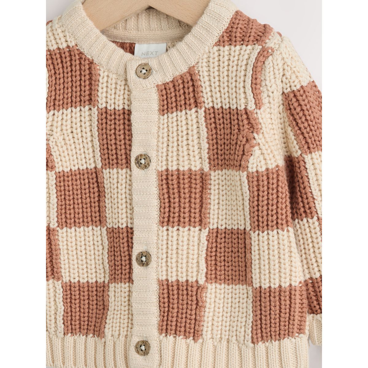 Cardigan bébé en maille à inscription brodée damier beige/écru, NEXT