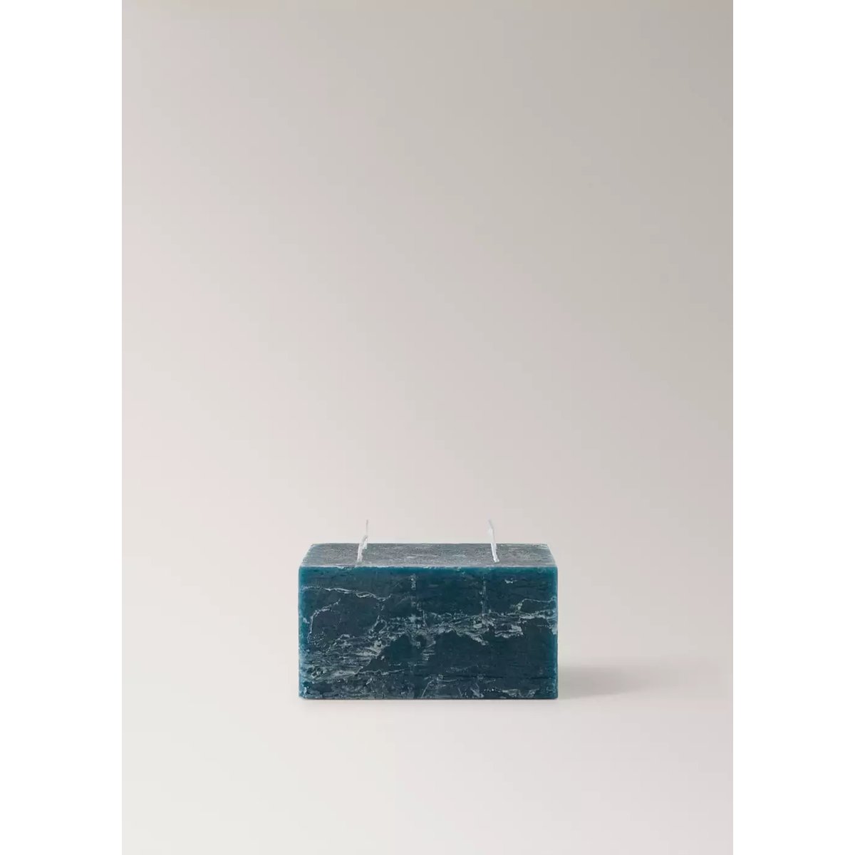 Bougie carrée en paraffine bleu pétrole, MANGO HOME