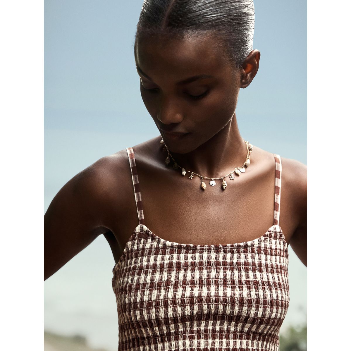 Combi-short à bretelles effet jupe-short brun chocolat / vichy crème, NEXT