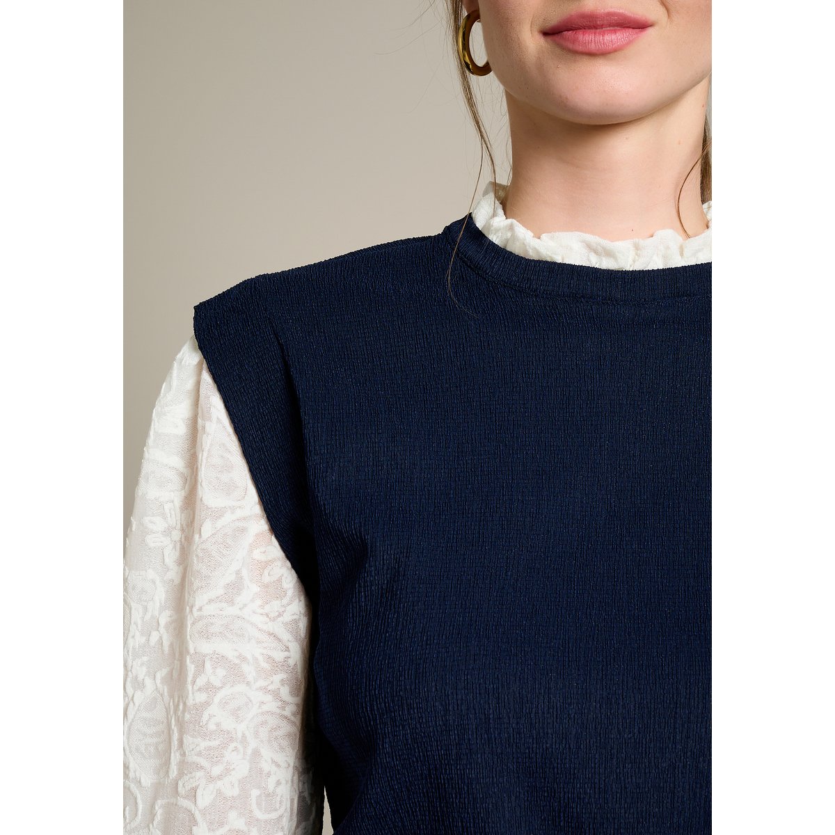 T-shirt à manches en dentelle bleu marine, LOLALIZA