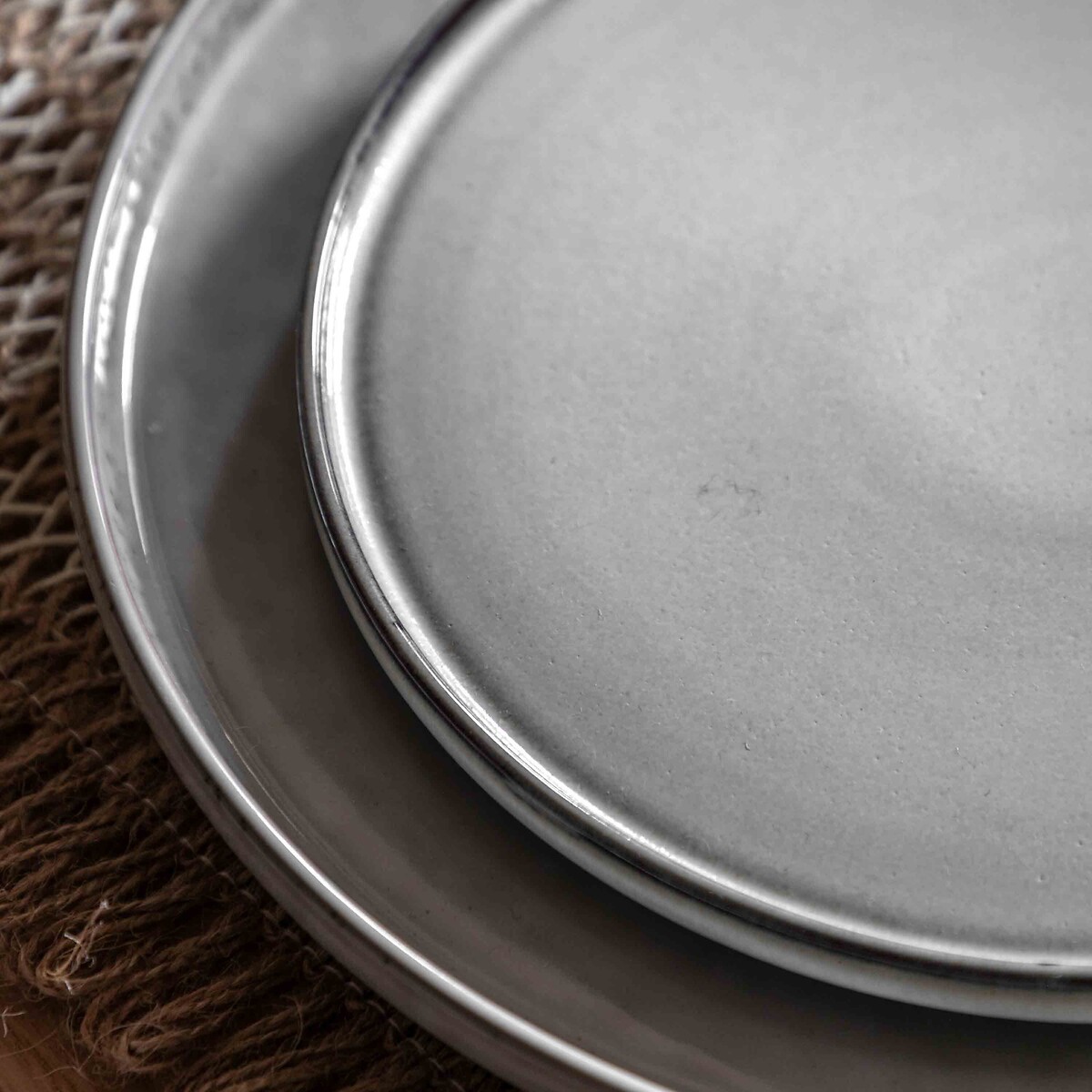 Set of 4 Reactive Glaze Side Plates in Pale Grey grey, ÉDITÉ