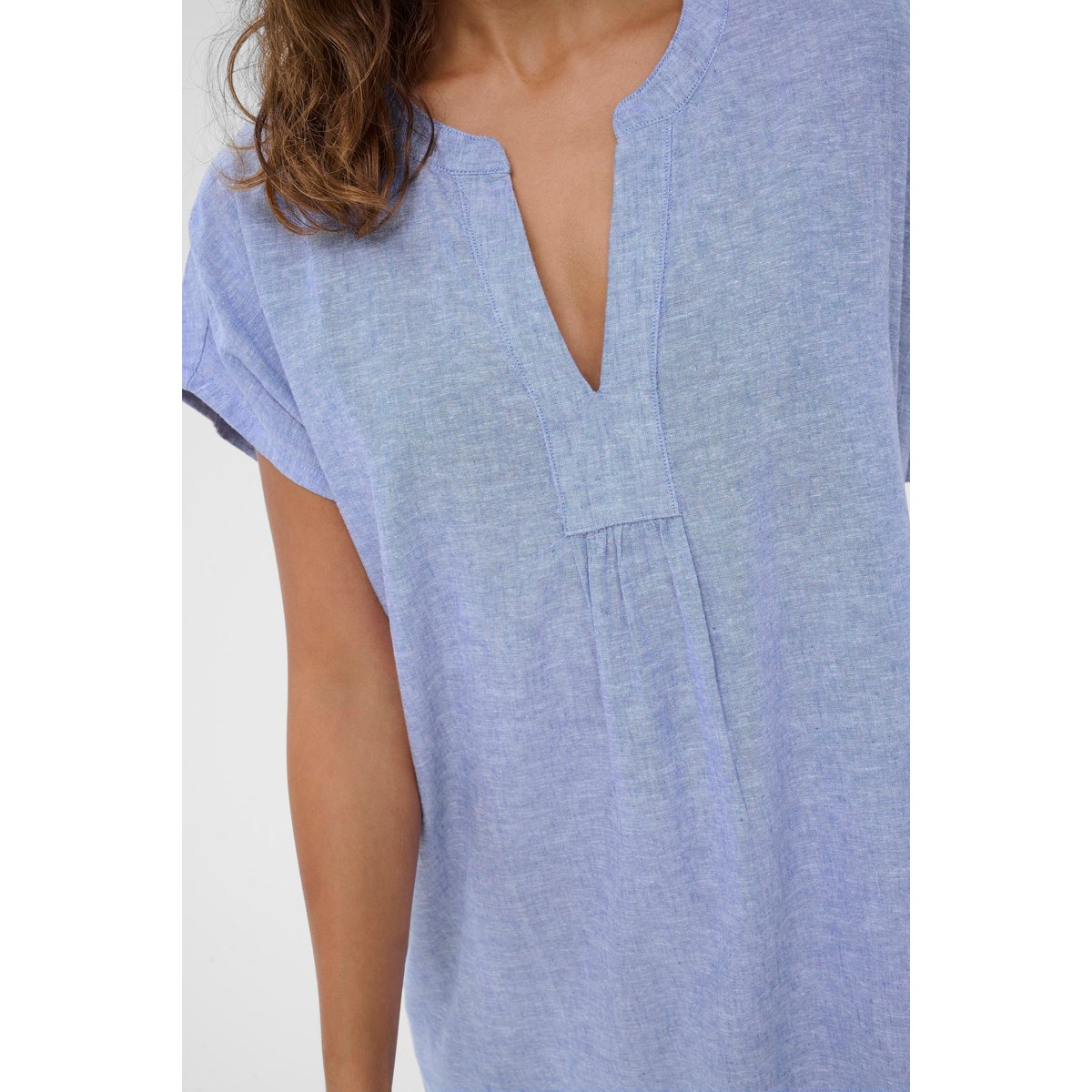 Robe bleu powder blue, CULTURE