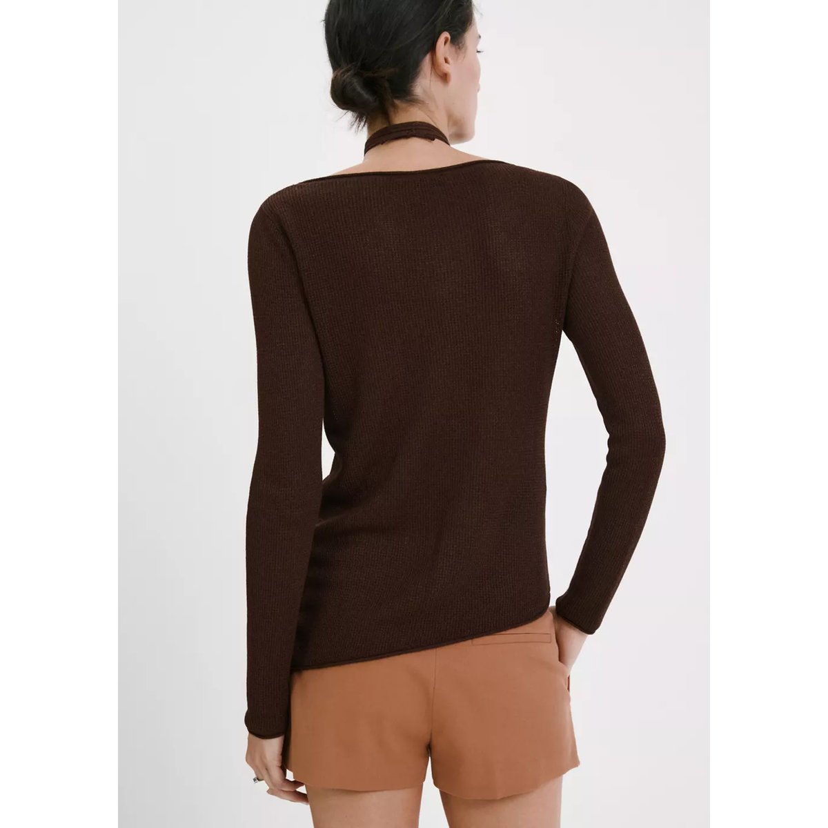 Pull-over en maille fine chocolat, MANGO