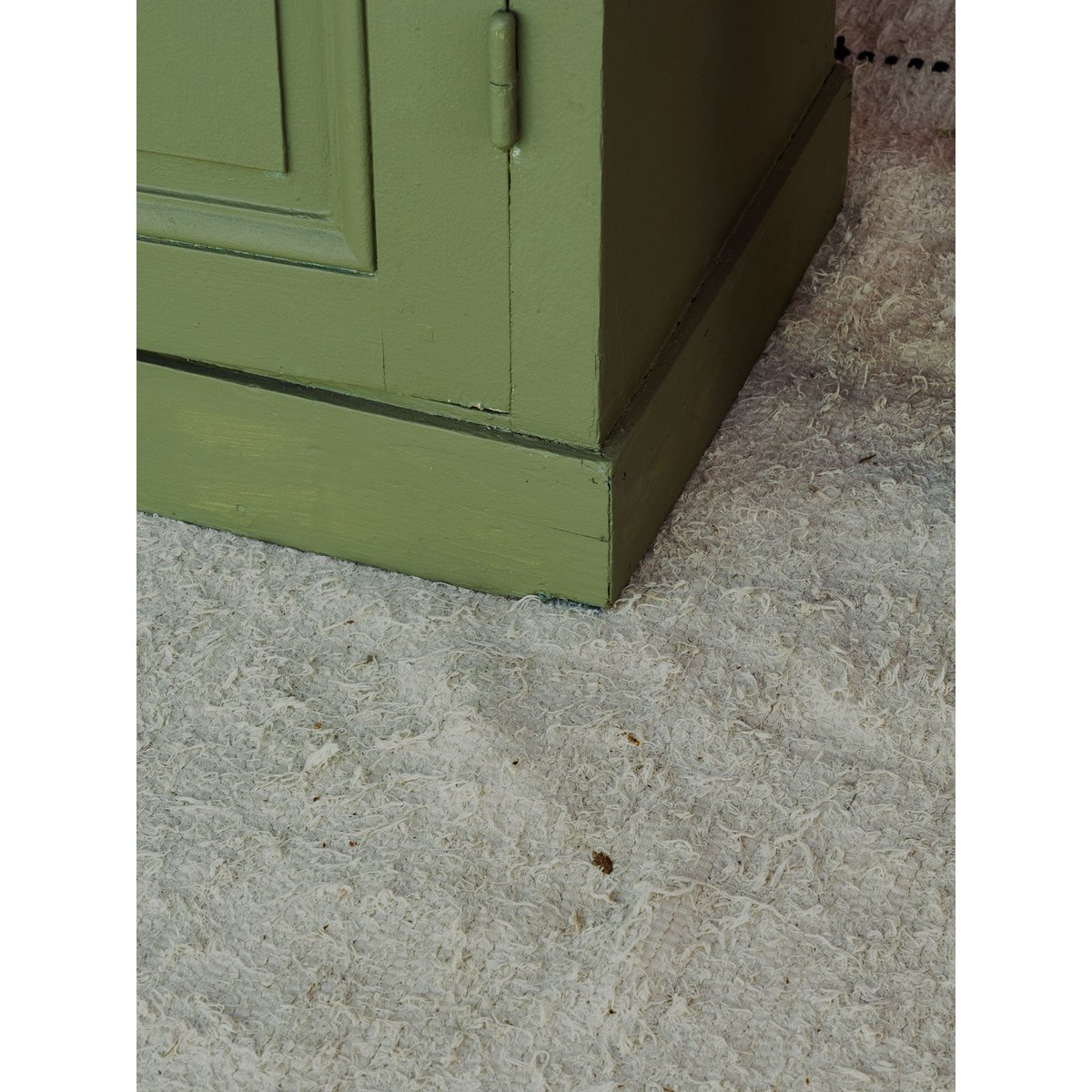 Armoire en bois kaki Blandine N°451 - Bon état kaki, DEBONGOUT