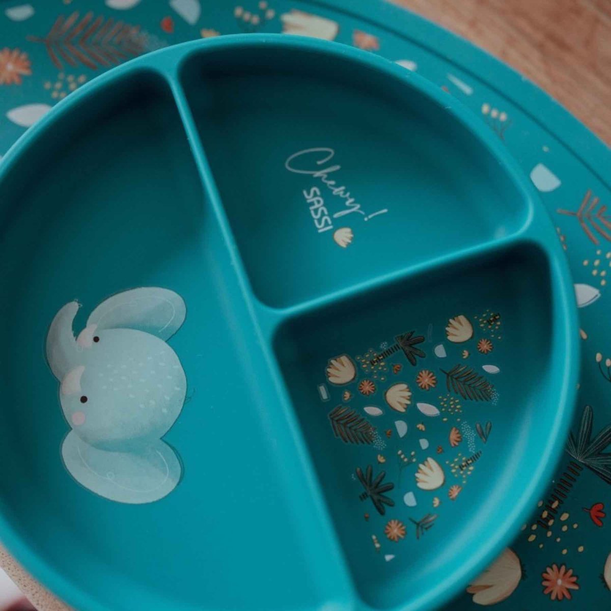 Assiette compartimentée en silicone avec ventouse ANIMAUX ANIMAUX bleu, SASSI JUNIOR