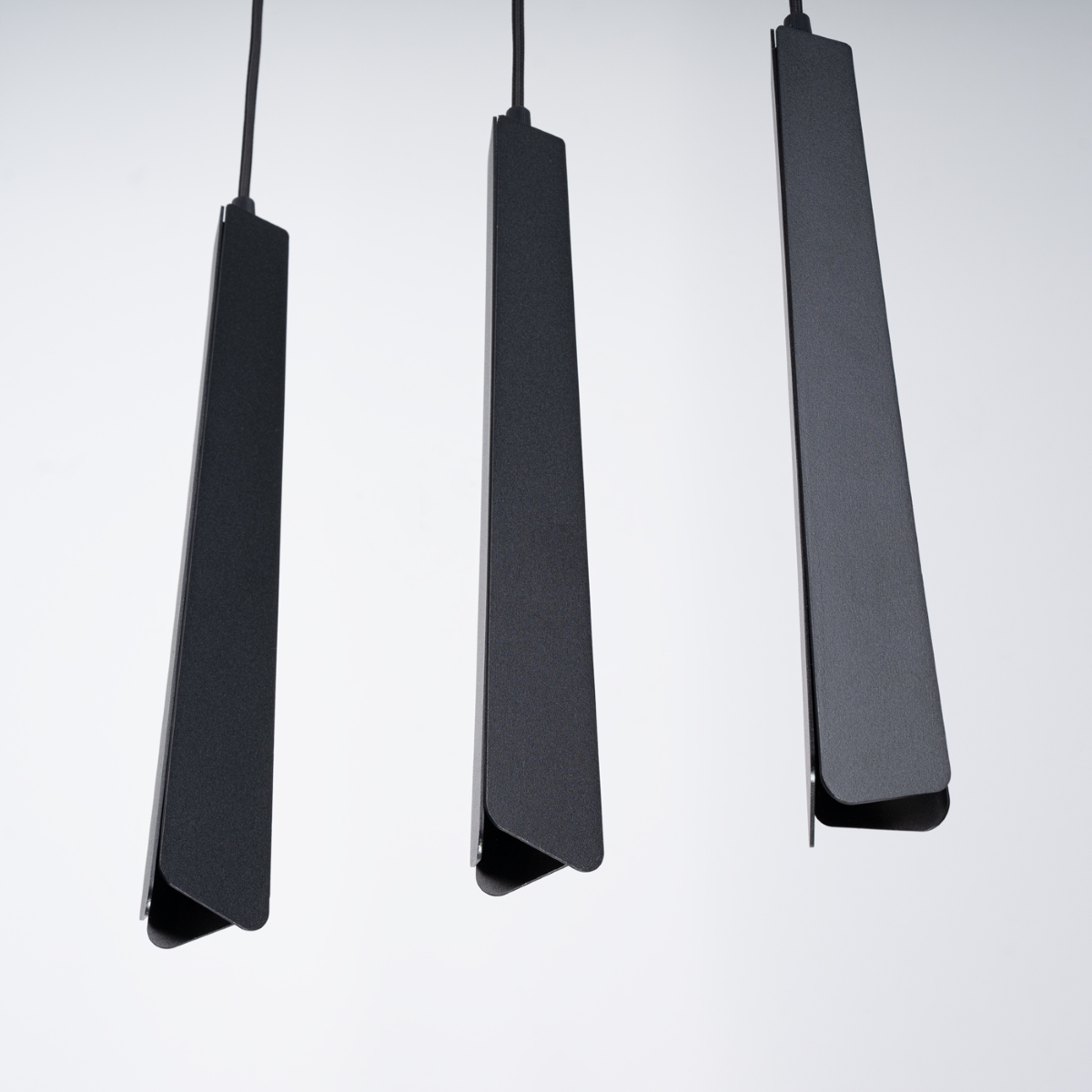 Suspension Acier Noir G9 3 Prysm Line noir, EDEN
