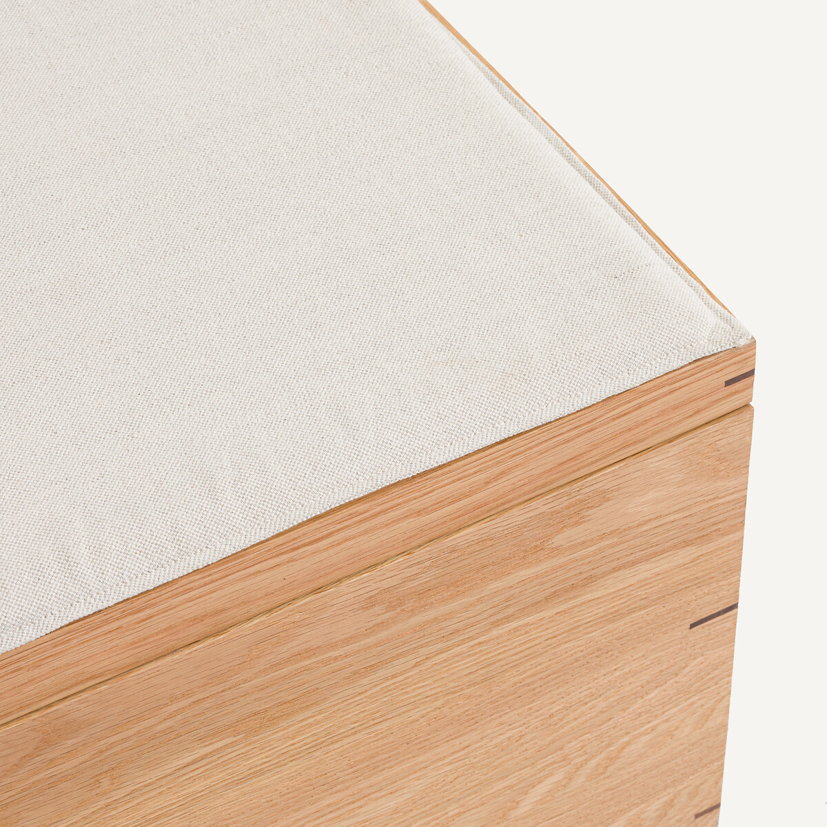 Coffre banc en chêne massif et MDF plaqué chêne, avec coussin, HIBASHI chêne naturel, AM.PM