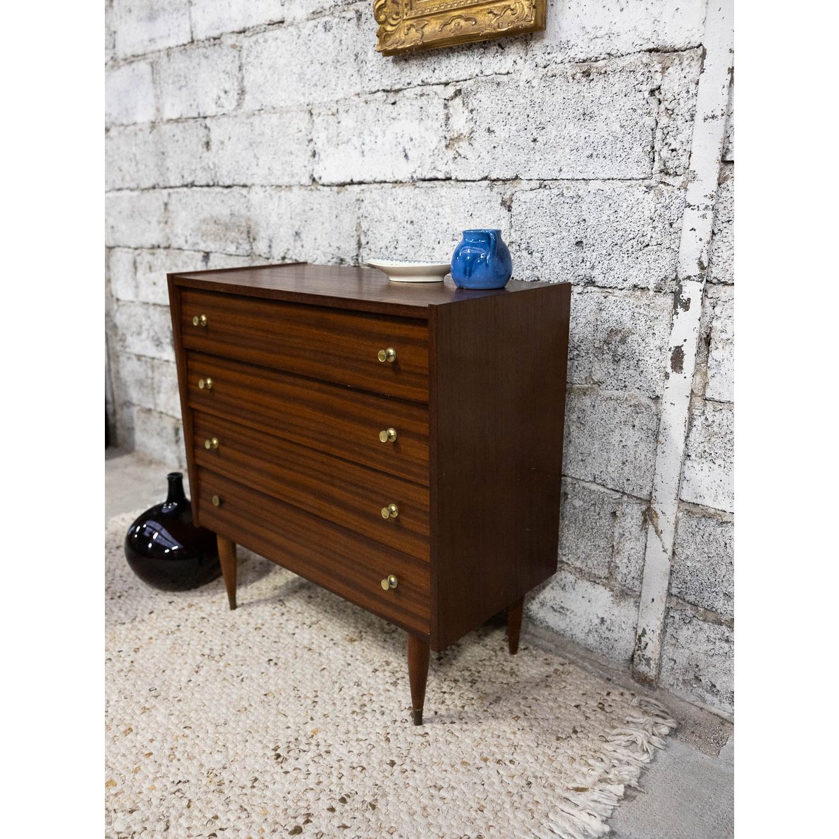 Commode contemporaine en bois Olga N°1048 - Bon état bois foncé, DEBONGOUT