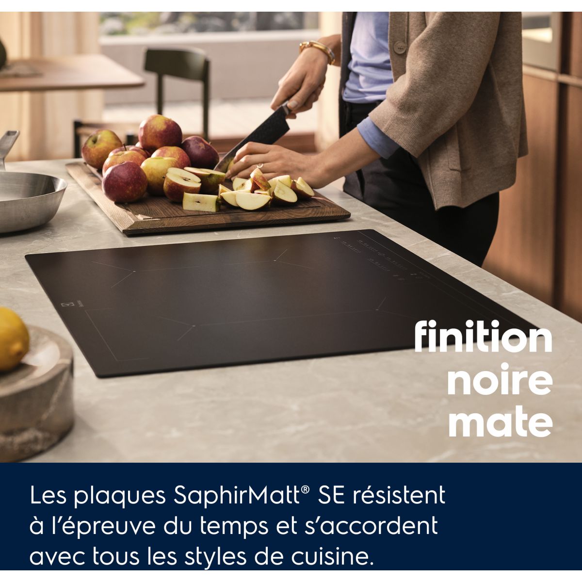 Plaque induction EIT60336CT SaphirMatt SE- Verre Anti-rayures 3 foyers couleur unique, ELECTROLUX