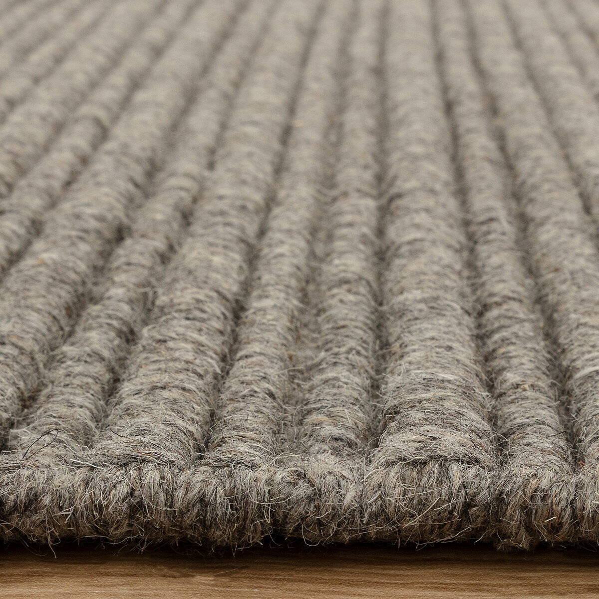 Ravine Ribbed Wool Rug grey, SO'HOME