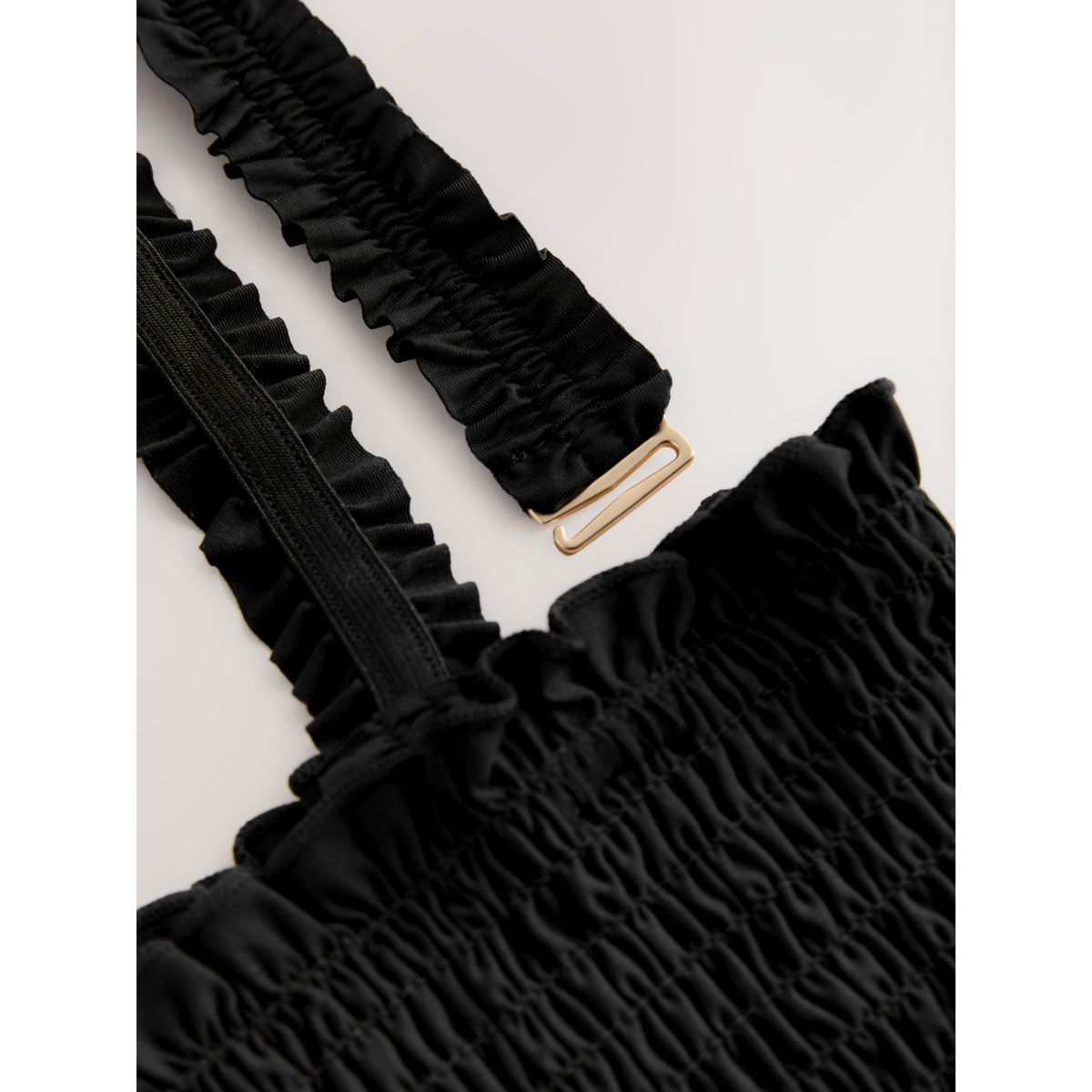 Haut de bikini bandeau froncé noir, NEXT
