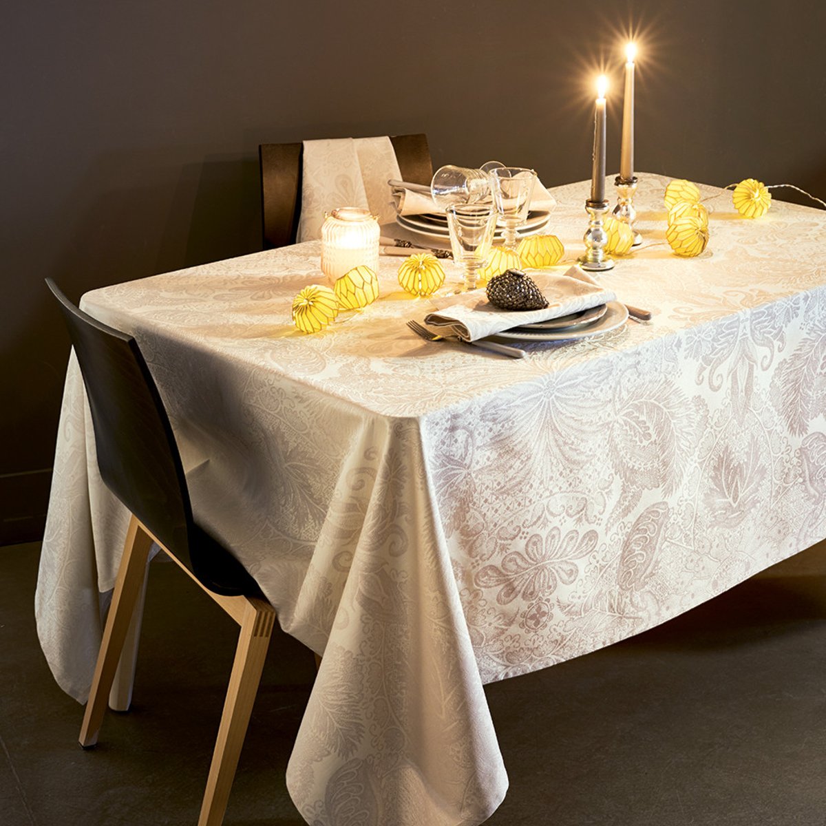 Nappe pur coton enduit MILLE ISAPHIRE parchemin, GARNIER THIEBAUT