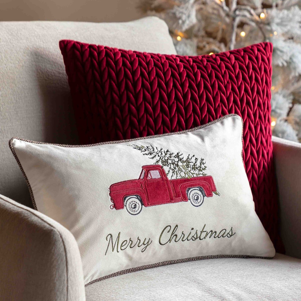 Vintage Embroidered Car Cushion natural, ÉDITÉ