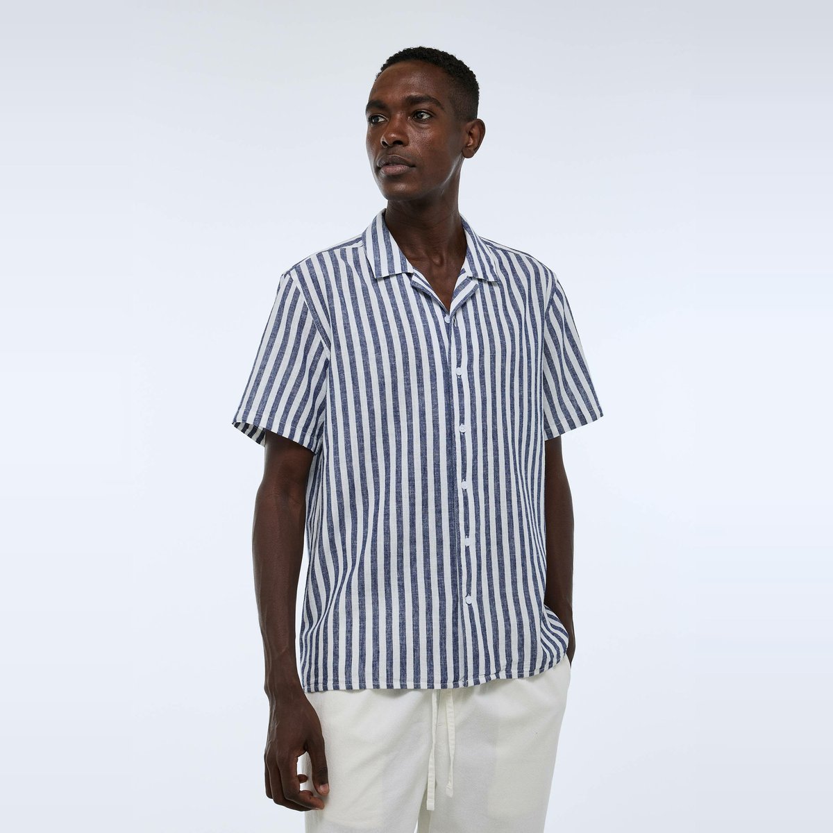 Chemise manches courtes rayée en lin et coton chine, MONOPRIX