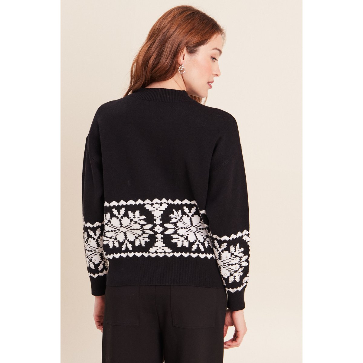Pull col rond noir, BREAL