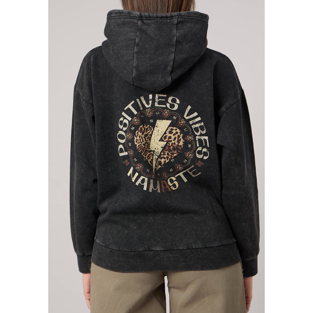 Sweat à capuche femme imprimé graphique dos NAMASTE charcoal, DEELUXE
