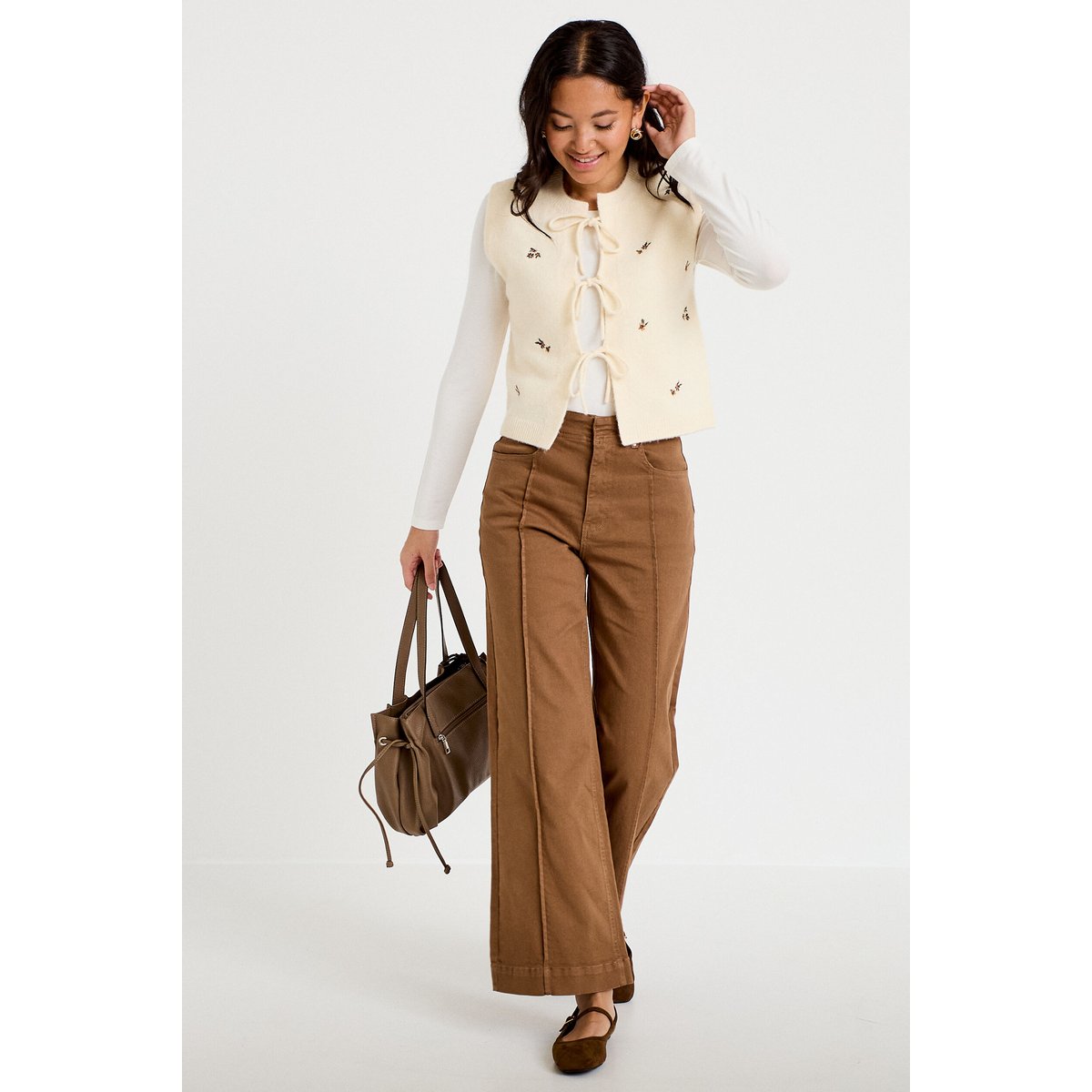 Gilet sans manches broderie sable, CACHE CACHE