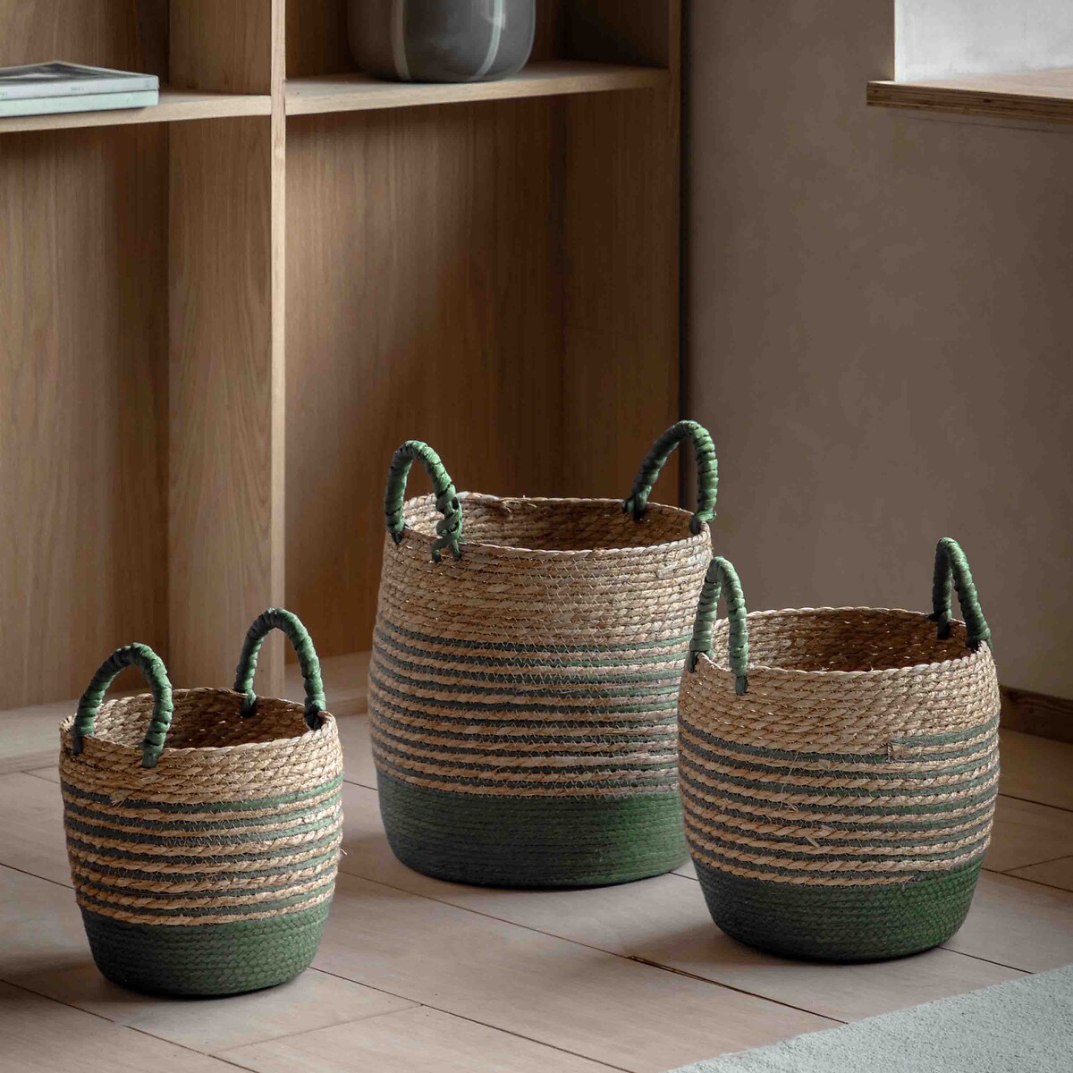 Set of 3 Diso Seagrass Basket in Olive Stripe green, ÉDITÉ