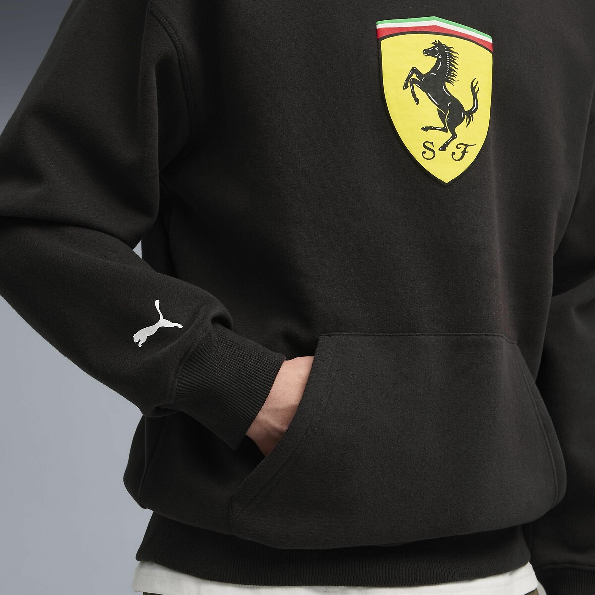 Sweat à capuche Ferrari noir, PUMA