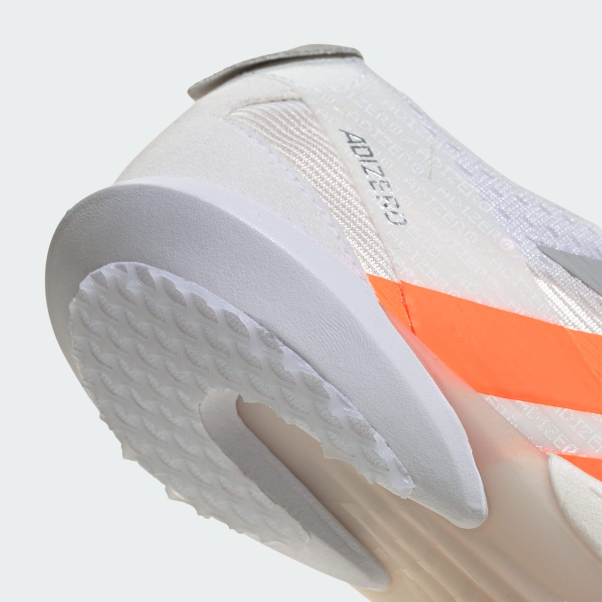 Chaussure Adizero Ambition Chaussure Adizero Ambition cloud white / lucid orange / lucid red, adidas Performance