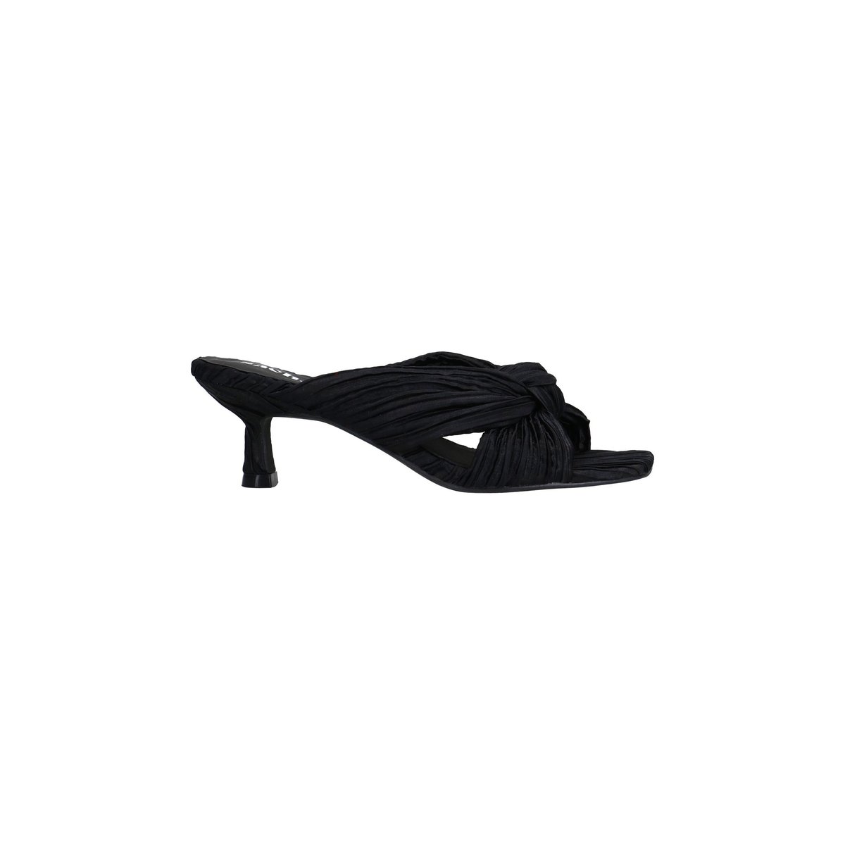Mules avec nœud noir, SACHA