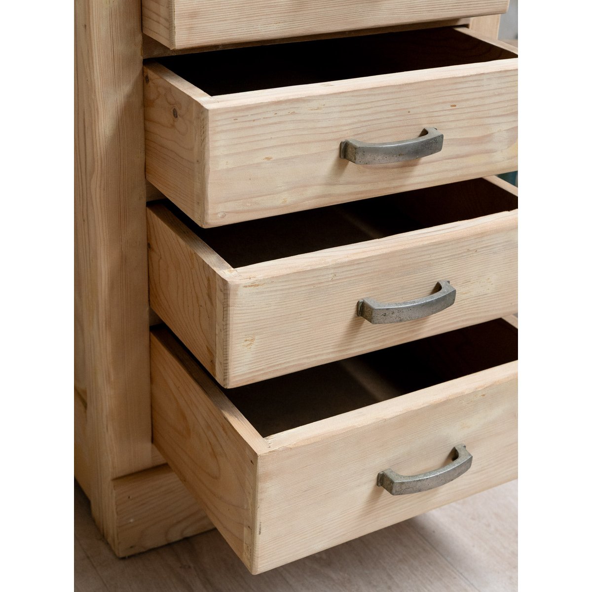 Petit meuble de rangement à tiroirs Valery N°154 - Bon état bois clair, DEBONGOUT