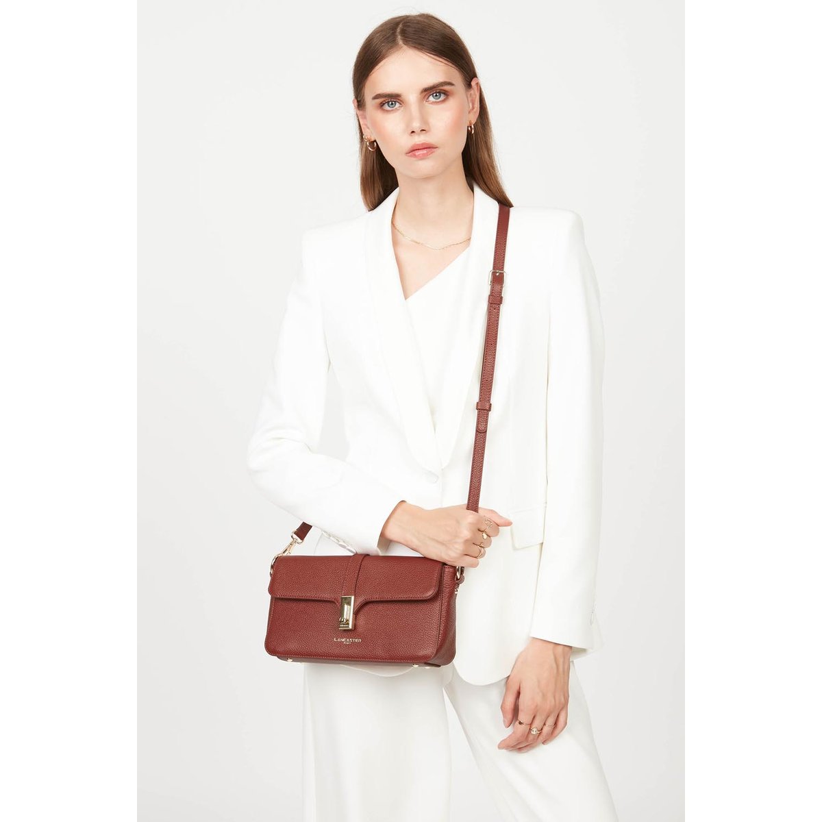 Sac en cuir FOULONNÉ MILANO carmin, LANCASTER