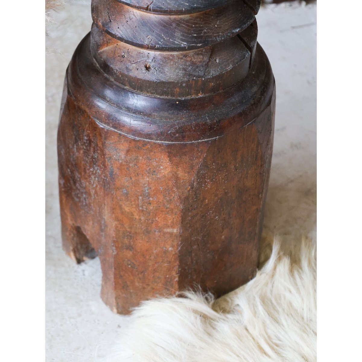 Colonne en chêne sculpté Hanna N°795 - Bon état bois foncé, DEBONGOUT