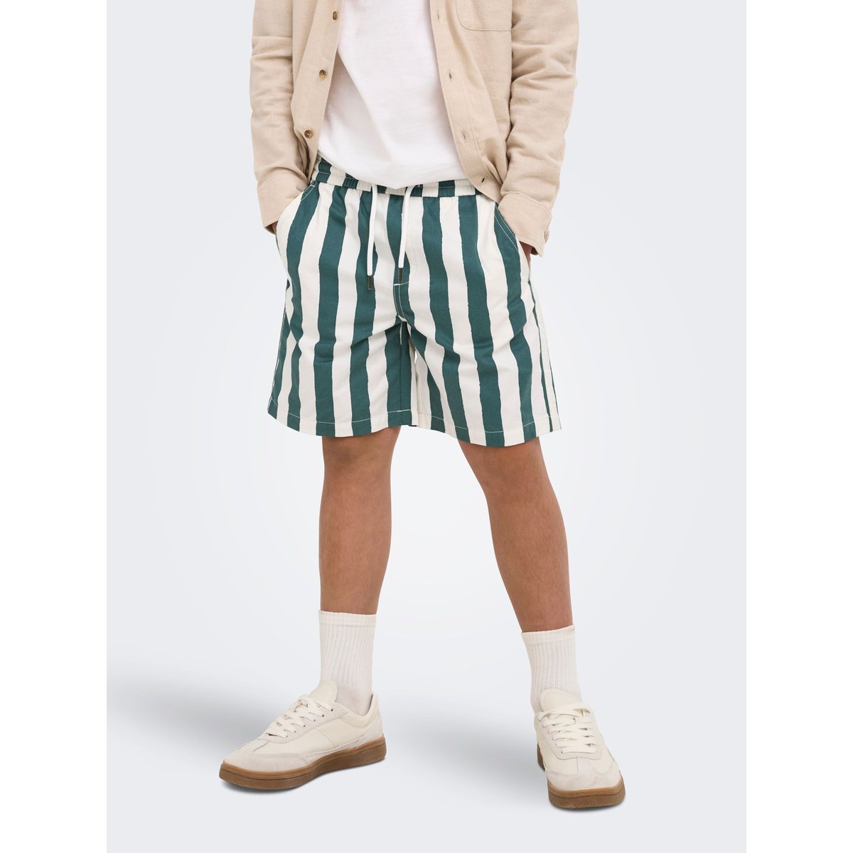Short De Jogging verte - silver pine, ONLY & SONS JUNIOR
