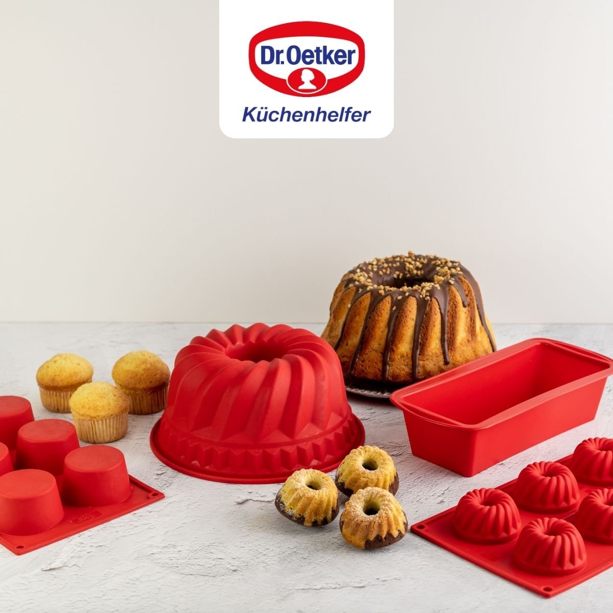 Lot de 2 moules à gâteaux 30/30 cm en silicone FLEXXIBEL LOVE rouge, DR OETKER