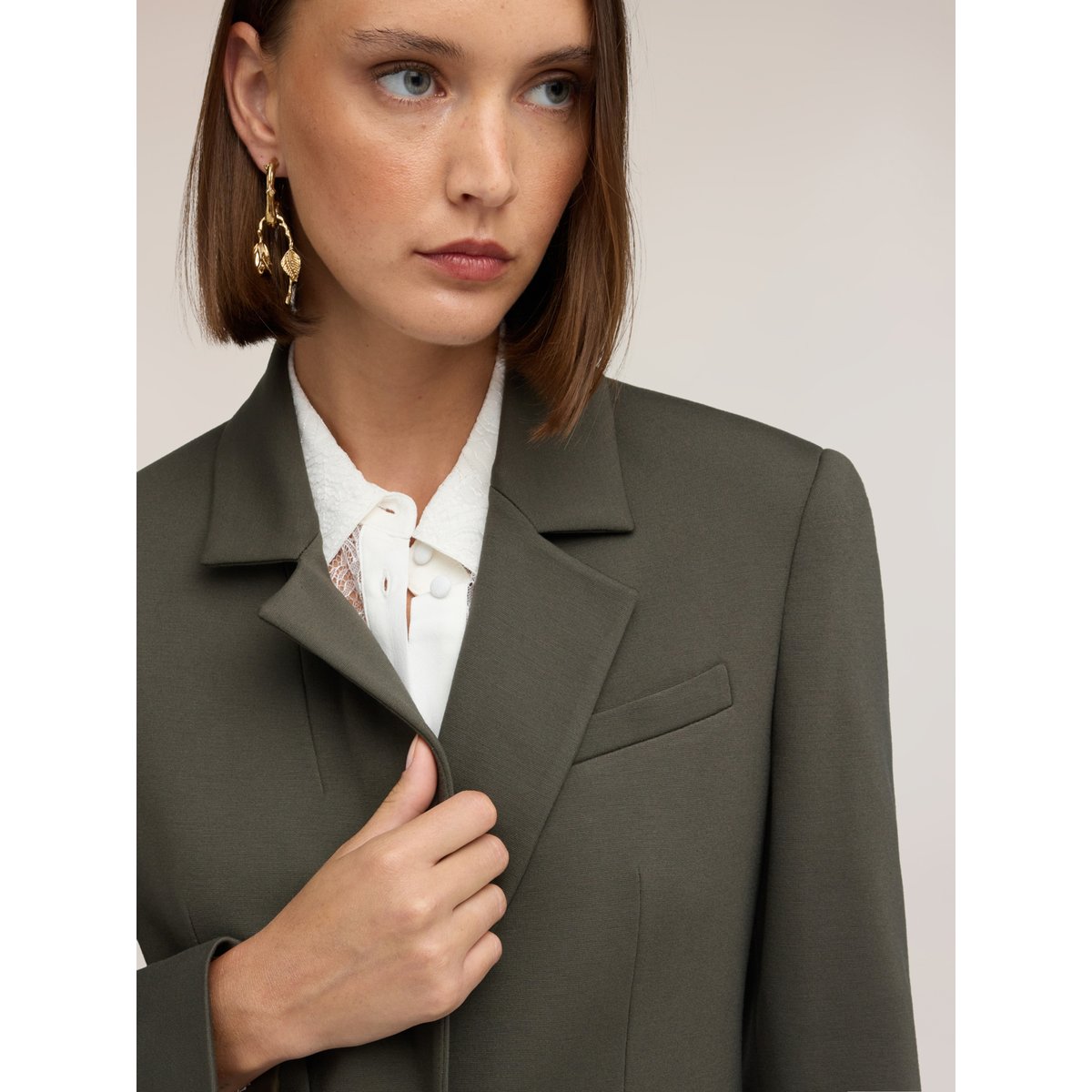 Blazer croisé verde militare, MOTIVI